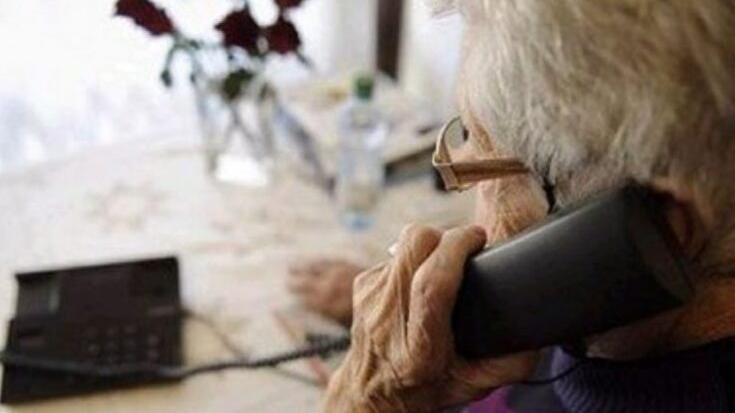 «Paga o arrestiamo tuo figlio» anziani assediati dai truffatori