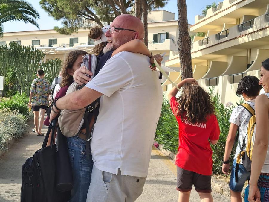 
	Il grande abbraccio fra Greta Viti e l'istruttore Maurizio Soventi dopo la vittoria

