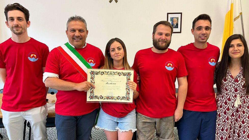 Castelfranco. Annullano lo schiuma party per l’allarme siccità. E il sindaco premia i ragazzi di “Manzolido”