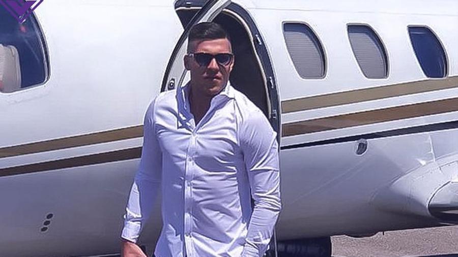 
	Luka Jovic

