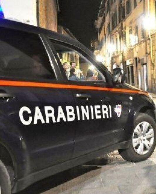 Modenesi in vacanza a Milano Marittima: «Presi a pugni in discoteca» 