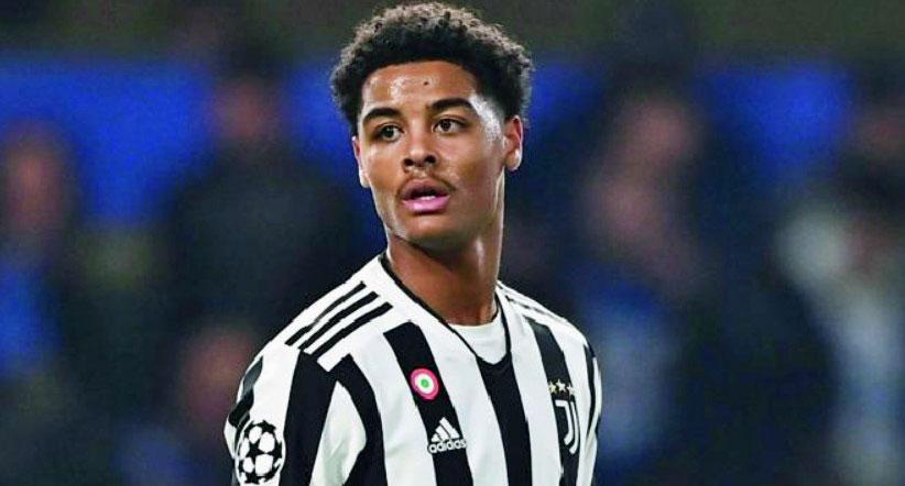 
	Koni De Winter &egrave; arrivato a Empoli in prestito secco. Prima ha firmato il prolungamento fino al 2026 coi bianconeri poi si &egrave; messo in viaggio per il primo allenamento con Zanetti


