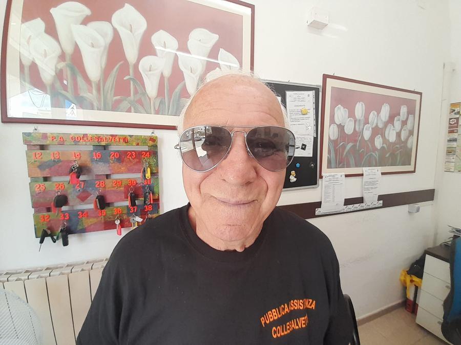 
	Lo storico volontario colligiano Vinicio Mirabella

