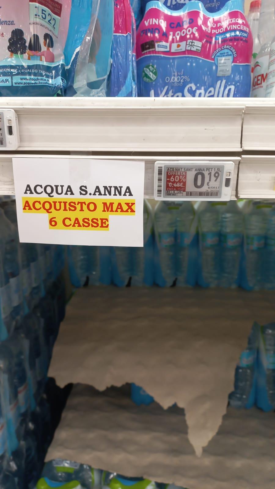 
	Un cartello con il numero massimo di casse&nbsp;acquistabili<br />
	&nbsp;

