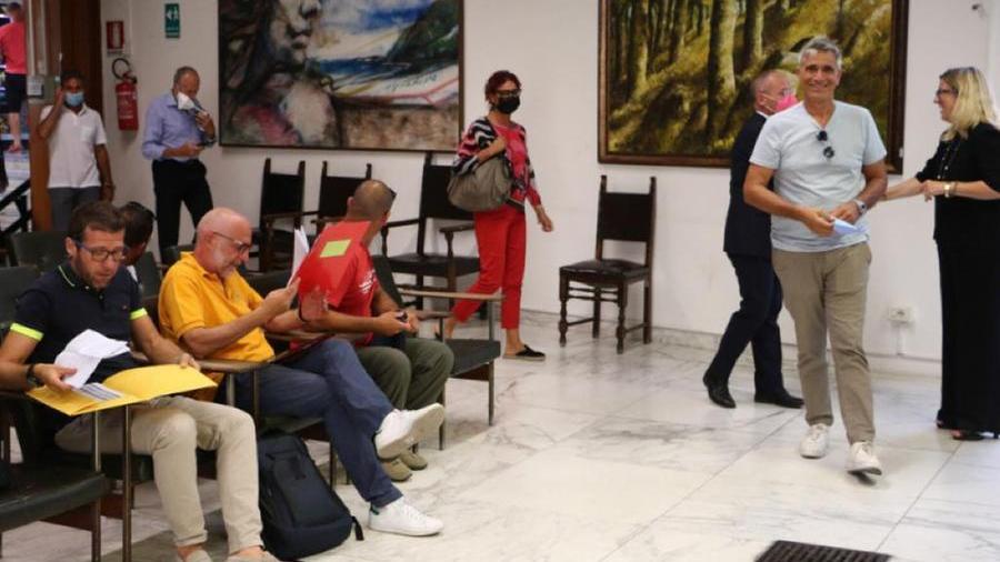 Integrativo, fumata grigia: lo sciopero va avanti
