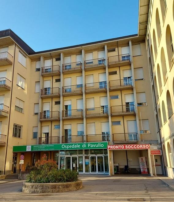 Pavullo Aggredisce i sanitari al pronto soccorso: «Dovete visitarmi immediatamente»