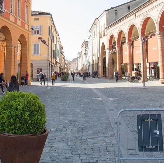 Carpi. Corso Roma, sale la protesta «I lavori vanno a rilento»
