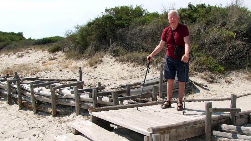 «Quelle passerelle per la spiaggia sono barriere architettoniche»