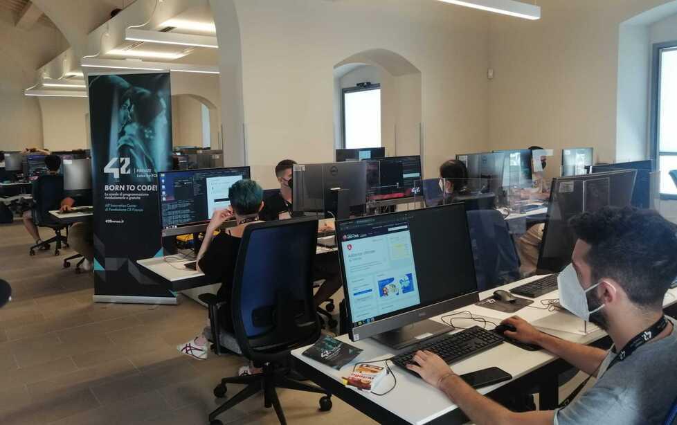I 150 talenti  informatici in gara per la scuola che dà lavoro a tutti