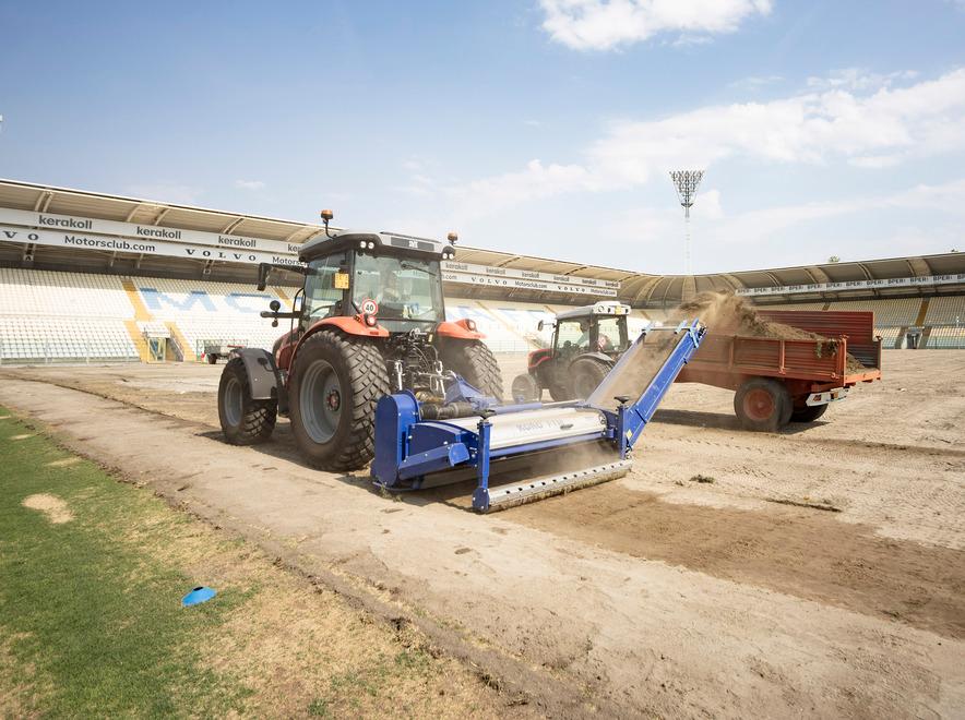 Al Braglia iniziati i lavori sul campo: la casa del Modena in stile San Siro 