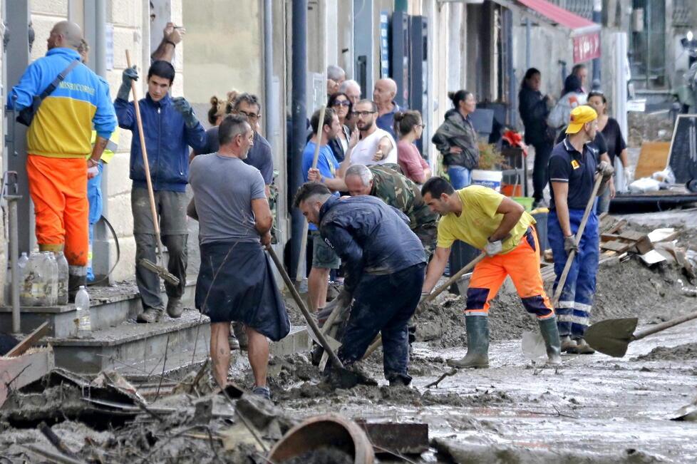 Un’immagine simbolo dei danni provocato dall’alluvione nella notte fra il 9 il 10 settembre ’17