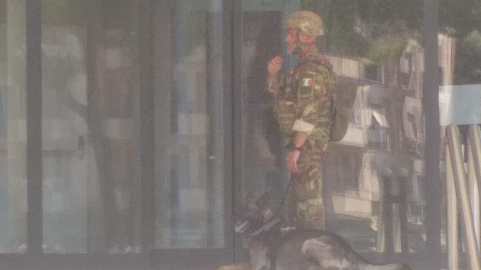 Grosseto, allarme bomba in Tribunale – Il video dell’evacuazione dopo l’allarme