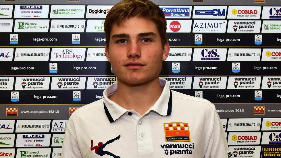 Francesco Cerretelli classe 2000, mediano ex Pistoiese e Pro Sesto tra le altre