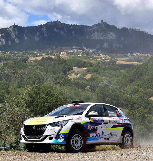Baroncelli, il pilota di Montale è secondo anche al San Marino Rally