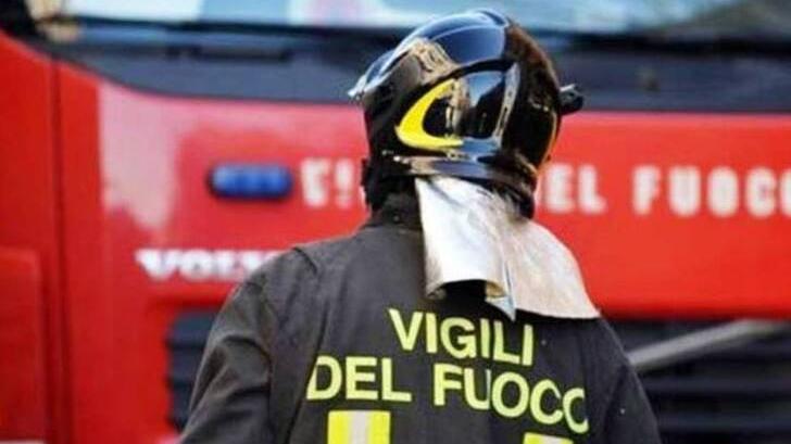 Emergenza infinita per i vigili del fuoco a Sassari: «Siamo al collasso»