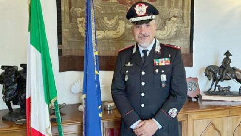 
	Il maggiore Franco Bartolini durante l&rsquo;incontro a Castel Gandolfo con Giovanni Paolo II In basso con Cossiga

