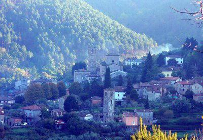 Rapinano fotografo a Pieve di Compito