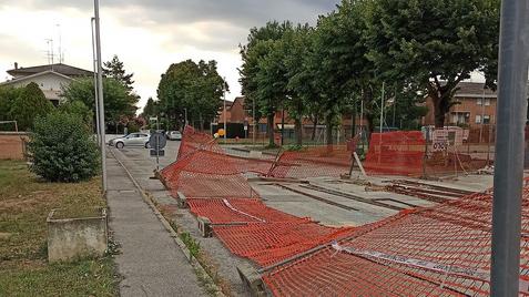 Nuova piscina a Portomaggiore, la ditta è sparita. Il sindaco: «Situazione difficile»