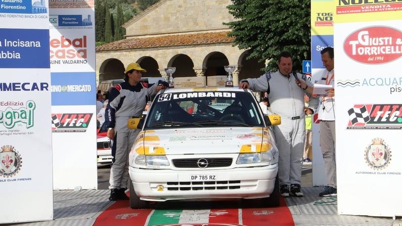 Silvia Barsotti (a fianco) comanda la classifica copiloti. La codriver ha archiviato il Rally di Reggello centrando il massimo obiettivo di classe N3 su Opel Astra GSI