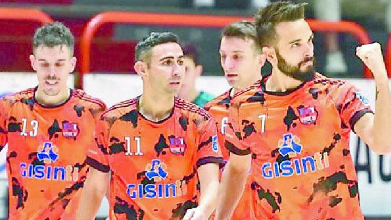 Da sinistra: Keko, Bebetinho, Galindo e Berti dopo la realizzazione di un gol nella passata stagione chiusasi con la promozione in serie A1