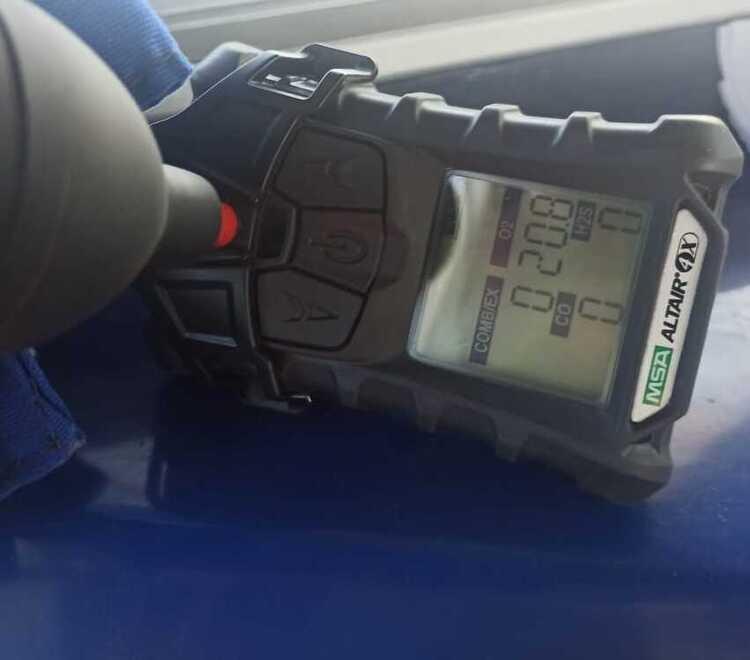 Rosignano, il puzzo di gas scaturito da navi tanker in mare cariche di greggio 