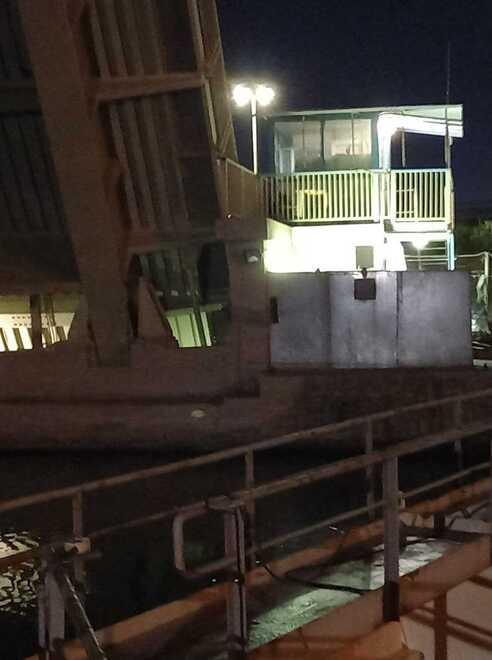 Ponte di Calambrone, lavori dalle 22: scattano le chiusure ed è protesta 