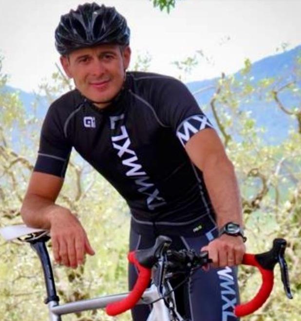Massimiliano Lelli è un ex corridore professionista