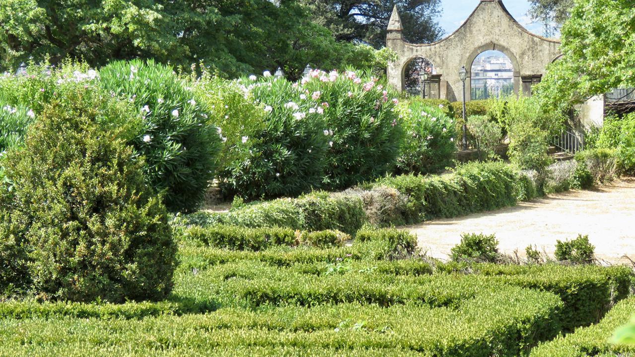 Il giardino che circonda Villa del Palco
