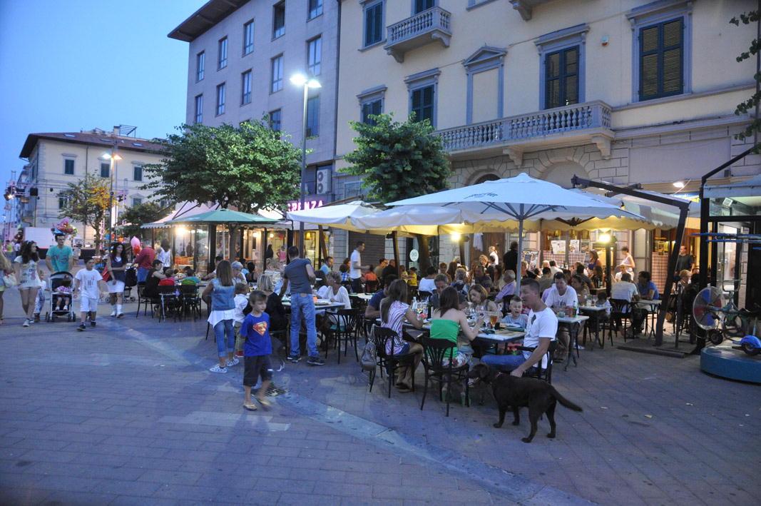 Commercio, Cecina regge il colpo: «Ma iniziamo a vedere le crepe»