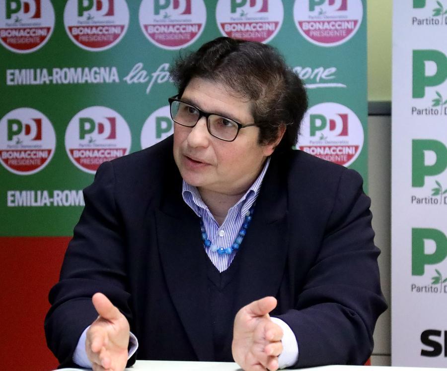 
	&nbsp;FRANCESCA MALETTI PD

