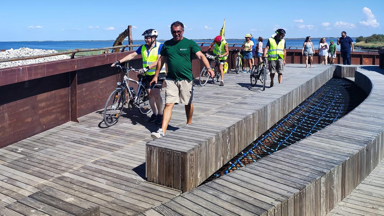 Lido Spina. Sottopasso e ciclabile non aprono: «Prima i lavori ai due casoni»