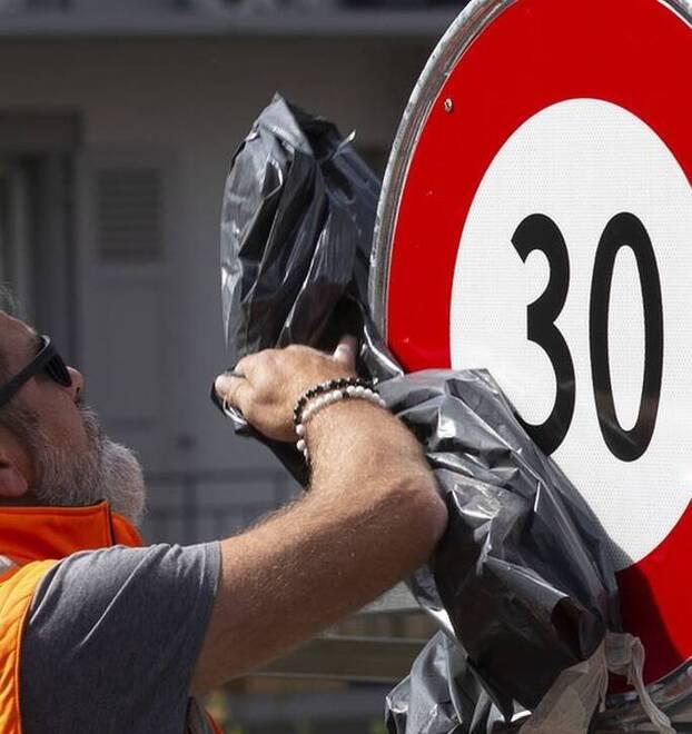 Una petizione rivoluzionaria: «Tutta l’area di Carpi ai 30 orari» 