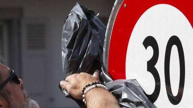 Una petizione rivoluzionaria: «Tutta l’area di Carpi ai 30 orari»