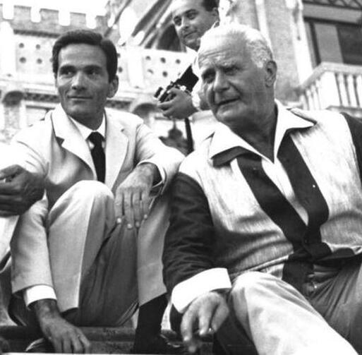 Il fondatore del Premio Letterario Viareggio Leonida Rèpaci con Pierpaolo Pasolini in una delle visite dell’intellettuale in città