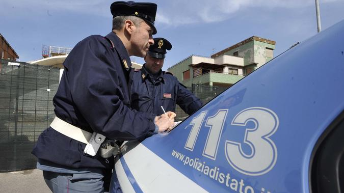 Aggressioni sul litorale pisano, 6 denunciati: scatta il “daspo Willy”