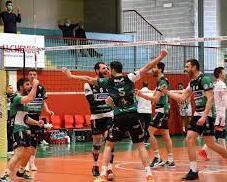 I giocatori della Imballplast Arno Castelfranco dopo un punto conquistato