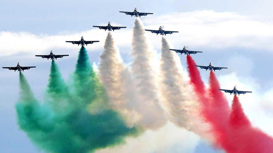 Frecce Tricolori a Marina di Massa, è conto alle rovescia: «Sarà una festa, un inno alla gioia»