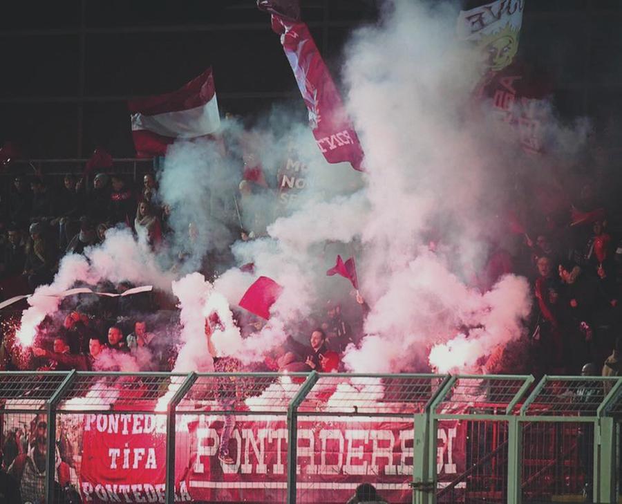 
	I tifosi del Pontedera sono pronti a far sentire il loro calore nella serata della presentazione&nbsp;

