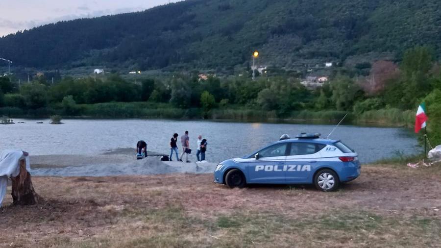 Muratore di 35 anni annega nel laghetto artificiale degli Alcali