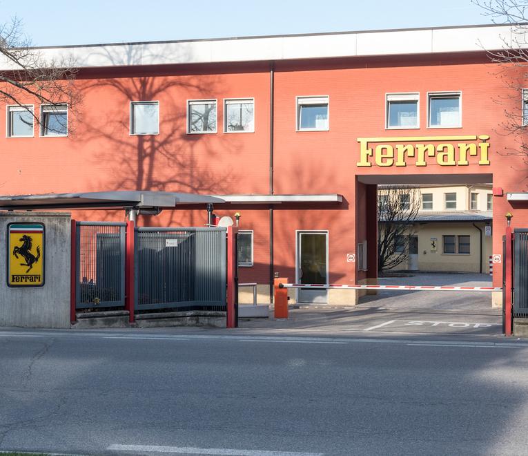 Maranello Oltre 30 ore di filmati inediti con 50 ex dipendenti: ecco Ferrari 