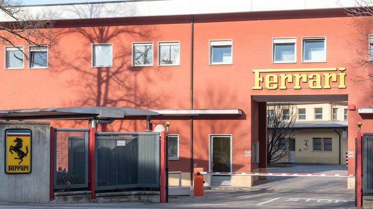 Maranello Oltre 30 ore di filmati inediti con 50 ex dipendenti: ecco Ferrari