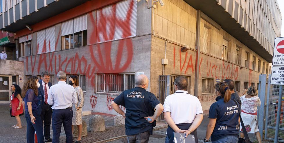 Modena. Covid, ora i no vax puntano ai minorenni