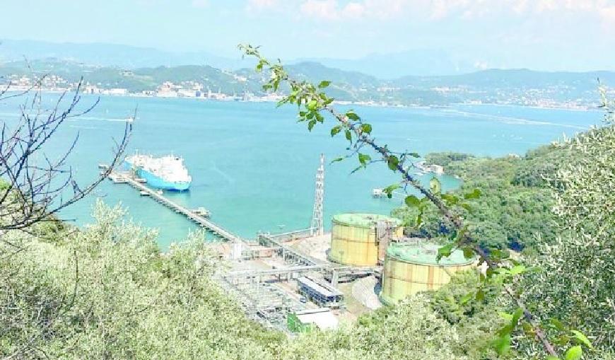 
	Il rigassificatore in Liguria: qui la gente si &egrave; rassegnata a conviverci&nbsp;

