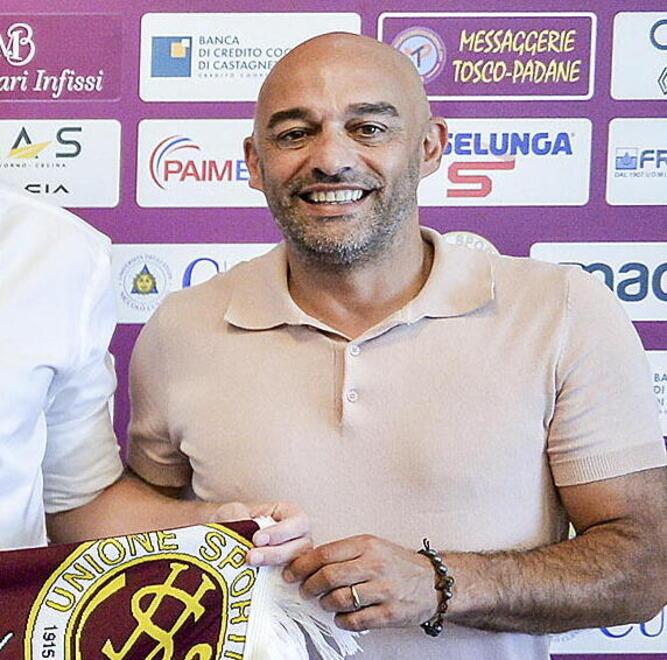 Il biglietto da visita di Gianni Califano: «Mi sento un uomo di Osvaldo Jaconi» 