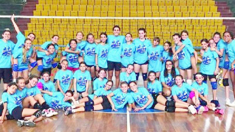 La pallavolo che unisce: ecco un camp per 70 ragazzine 