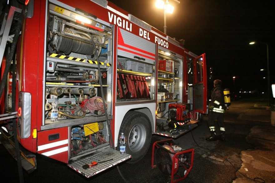 Modena. Cicloturista si perde lungo l’alveo del Panaro a San Damaso, salvato dai vigili del fuoco