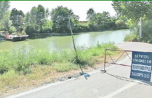 Argenta, poca acqua nel Reno: si ferma anche il traghetto