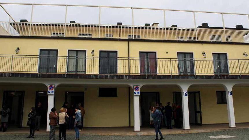 L’edificio che al piano inferiore ospita i Numeri primi