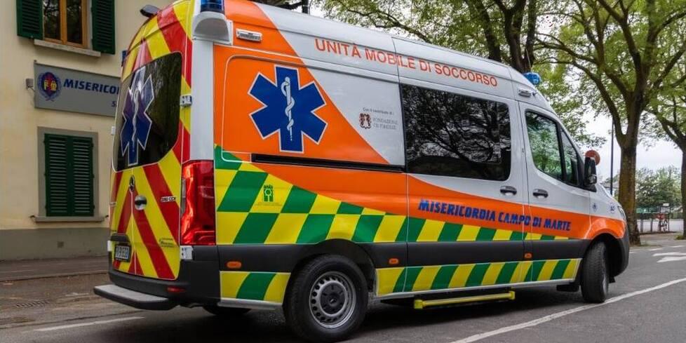 Misericordie, il grido d’aiuto: «Abbattete il costo del carburante» 