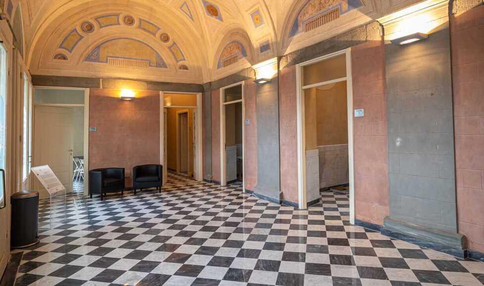 Super affluenza al Bernabò. Vasche aperte anche la sera 